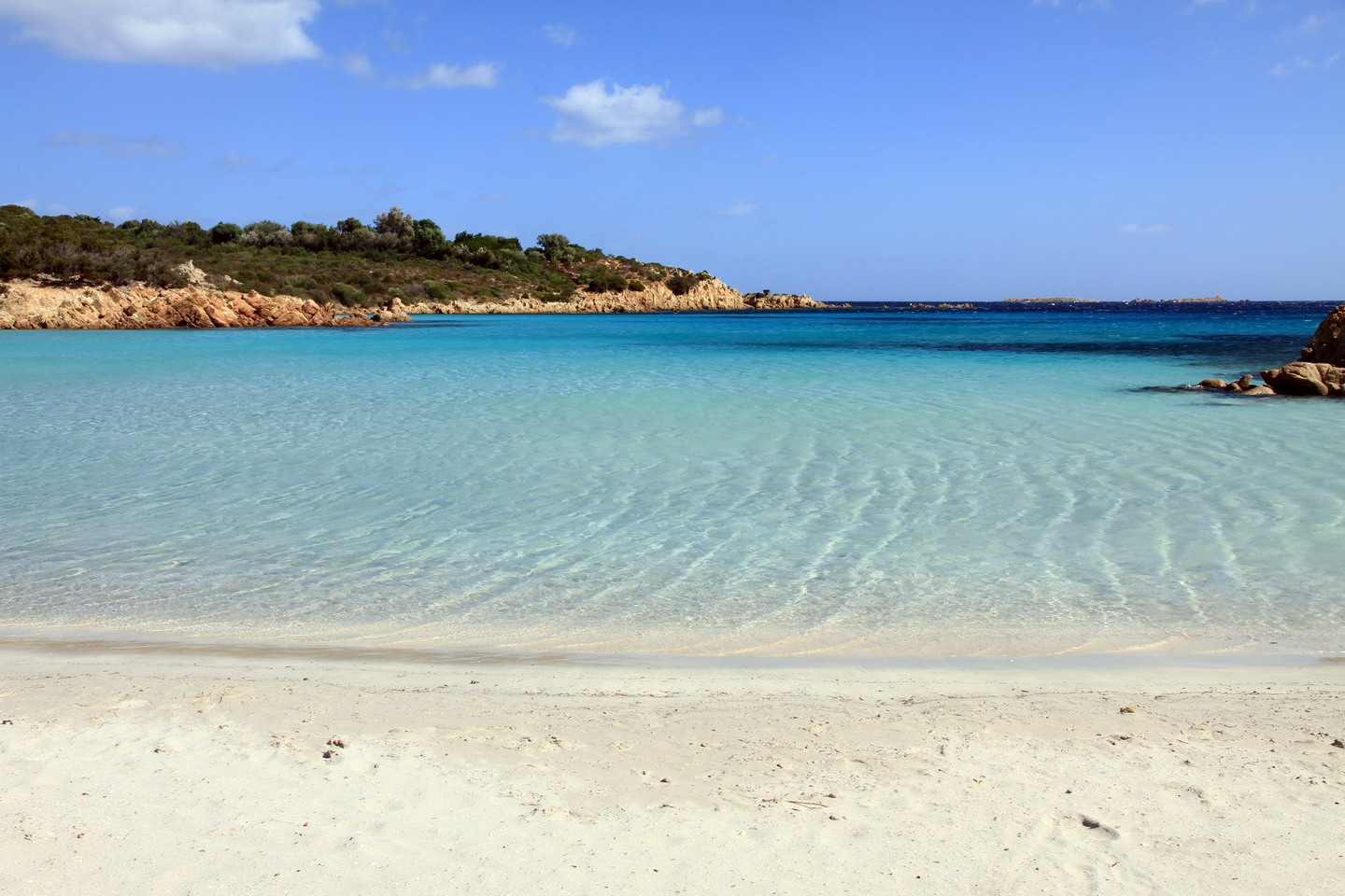 Spiaggia del Principe, sabbia chiara e mare della Costa Smeralda